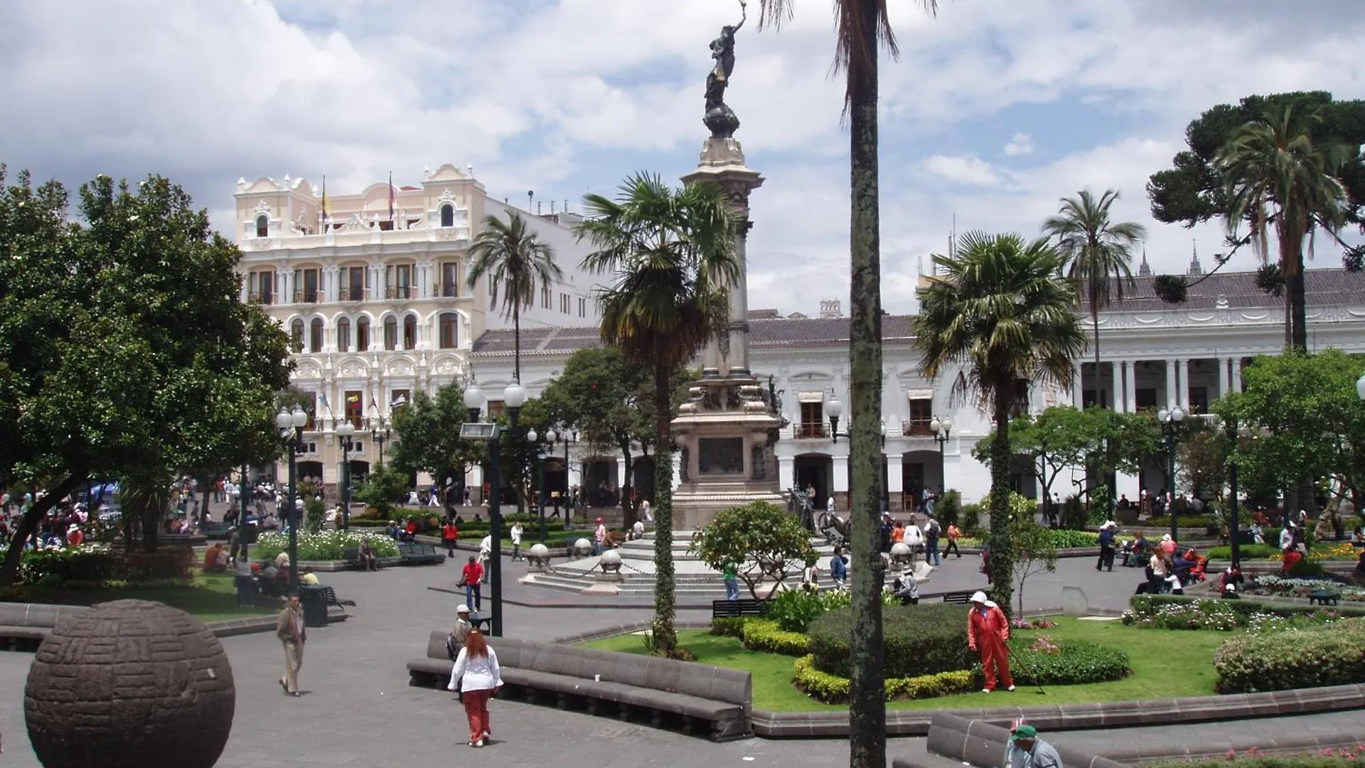 Hotel Cayman Quito