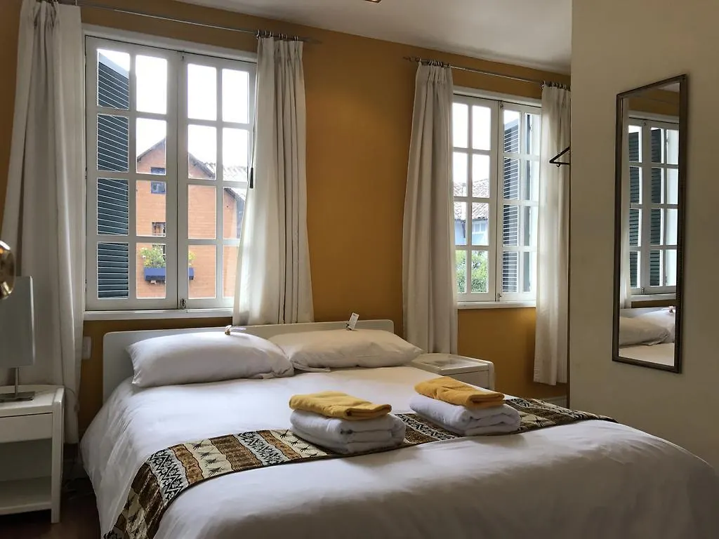 Hotel Cayman Quito
