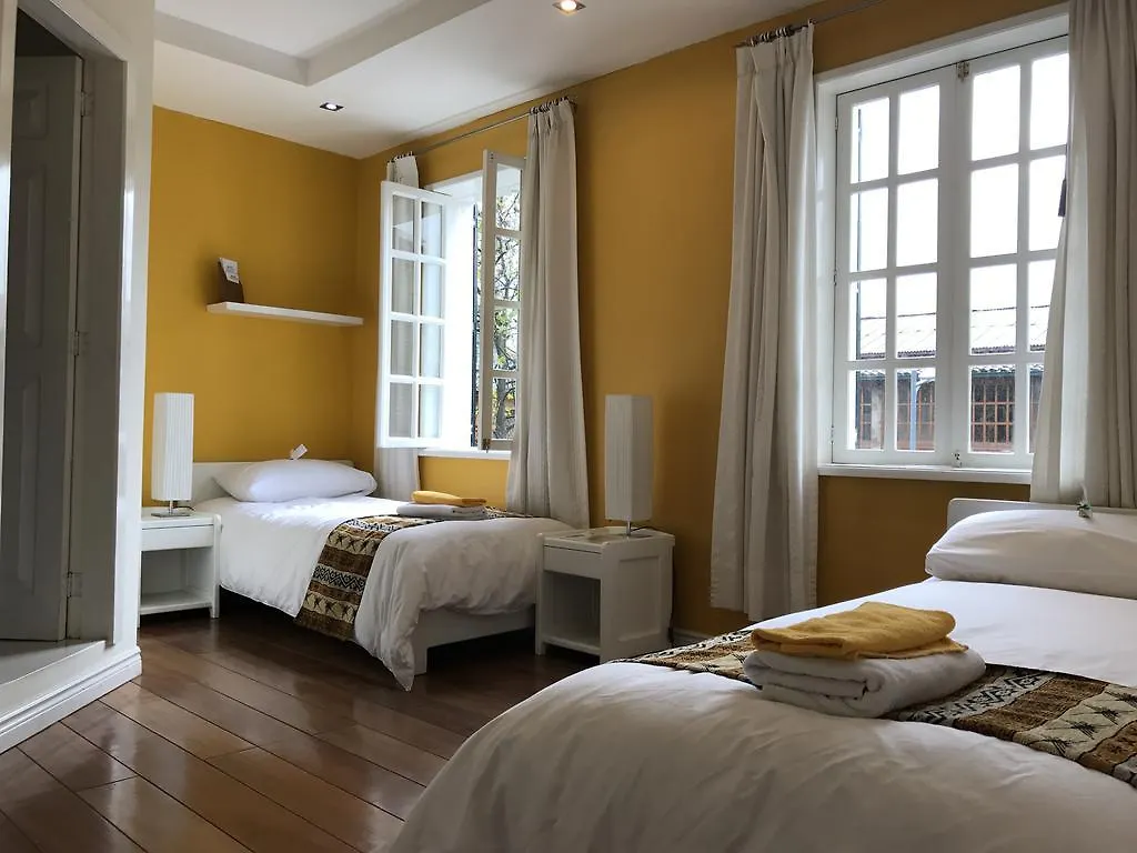 Hotel Cayman Quito Ecuador