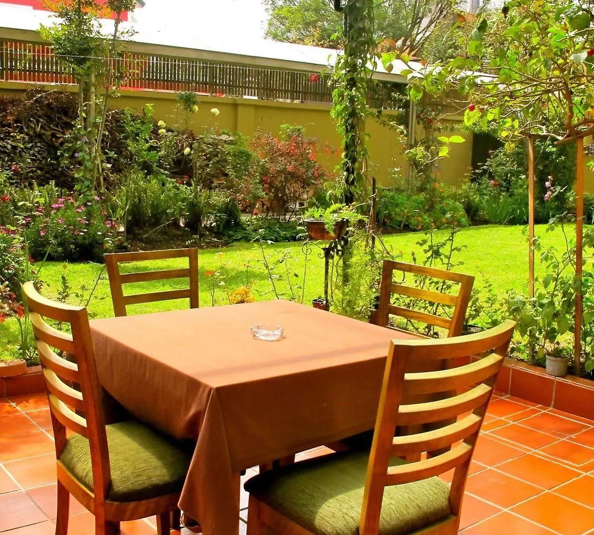 Hotel Cayman Quito