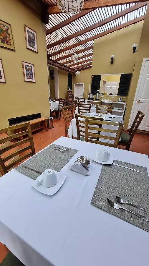Hotel Cayman Quito