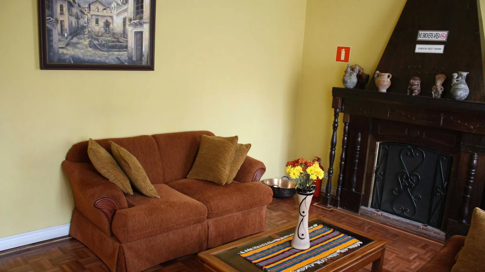 Hotel Cayman Quito